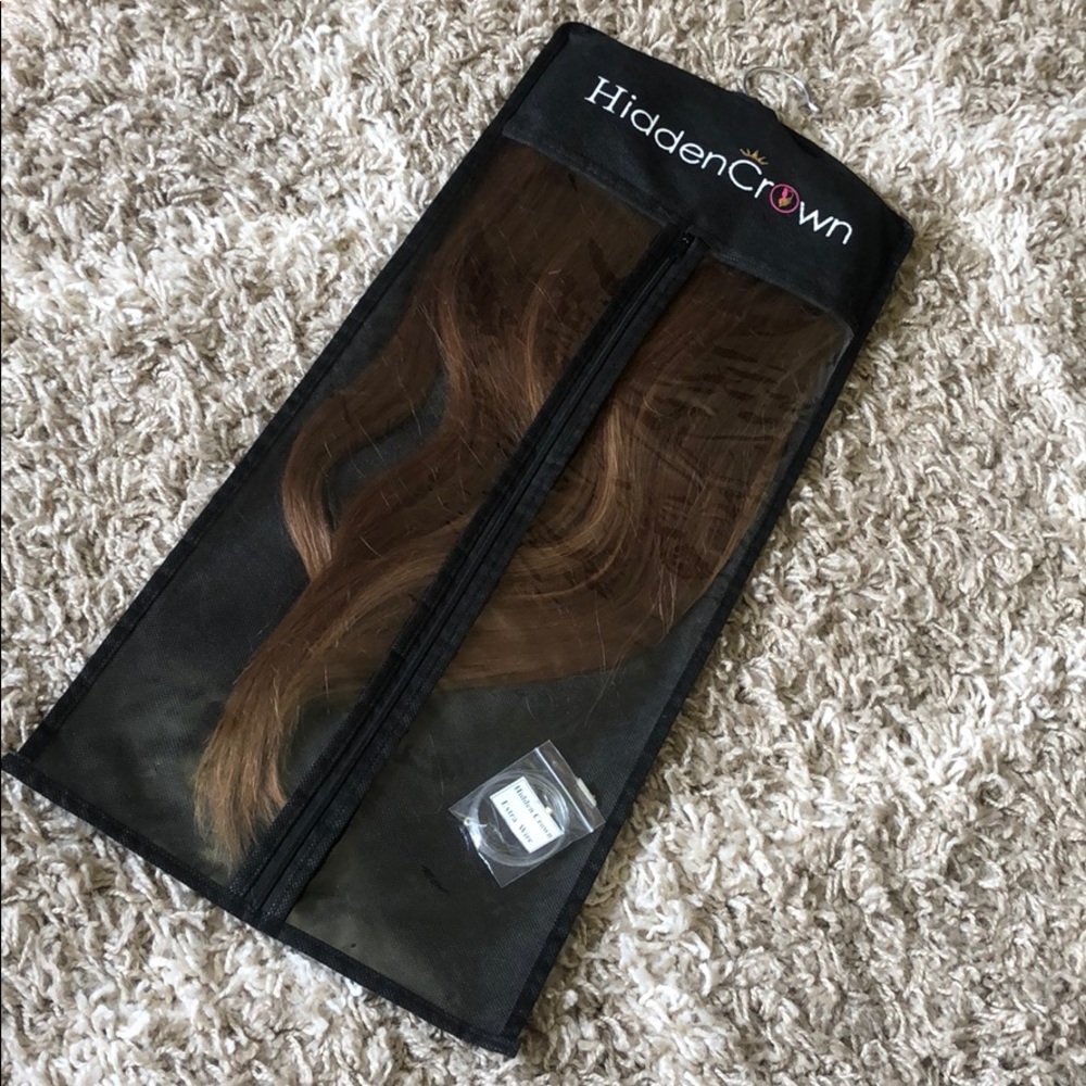 Hidden Crown 20” Halo Hair Extensions